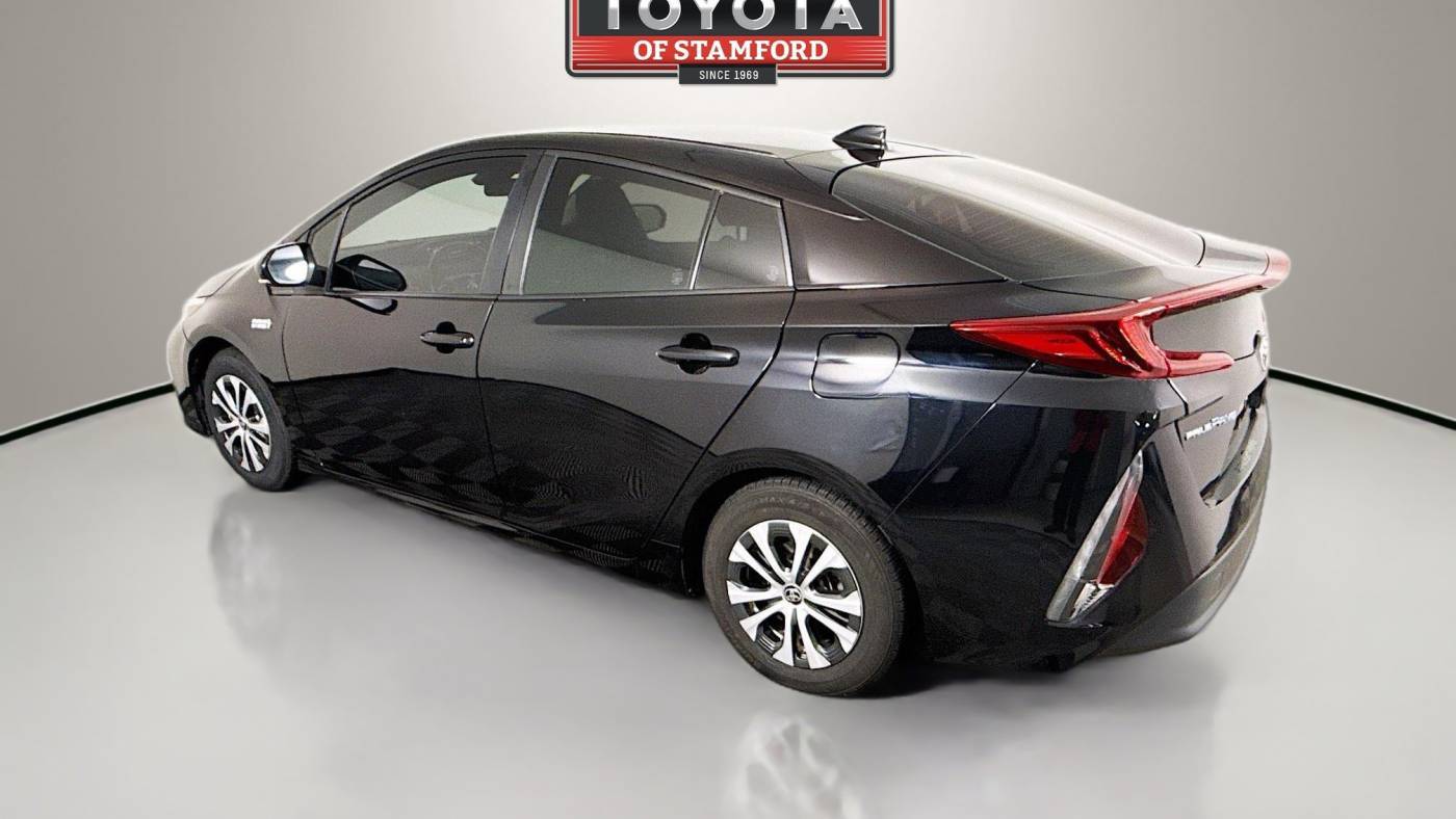 2021 Toyota Prius Prime JTDKAMFP1M3179901