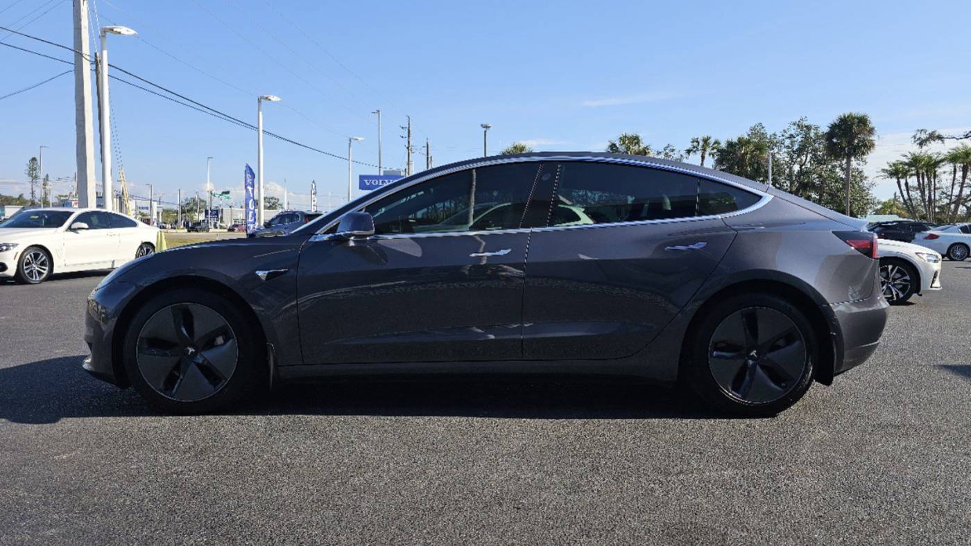 2020 Tesla Model 3 5YJ3E1EB9LF663975