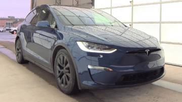 2022 Tesla Model X 7SAXCBE54NF333576