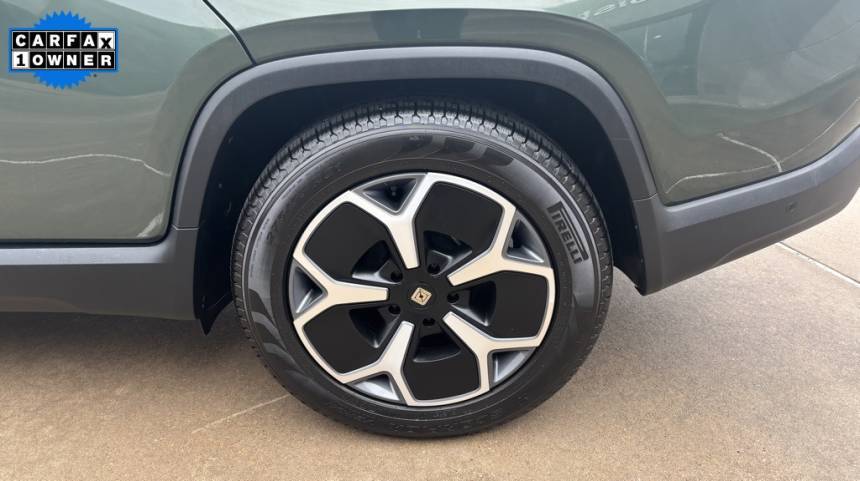 2023 Rivian R1T 7FCTGBAA4PN025180