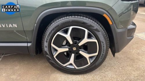 2023 Rivian R1T 7FCTGBAA4PN025180