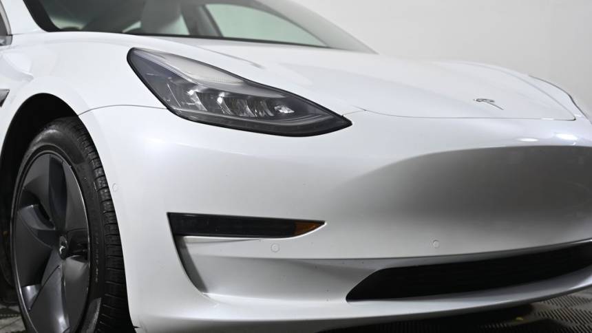 2019 Tesla Model 3 5YJ3E1EB1KF421549