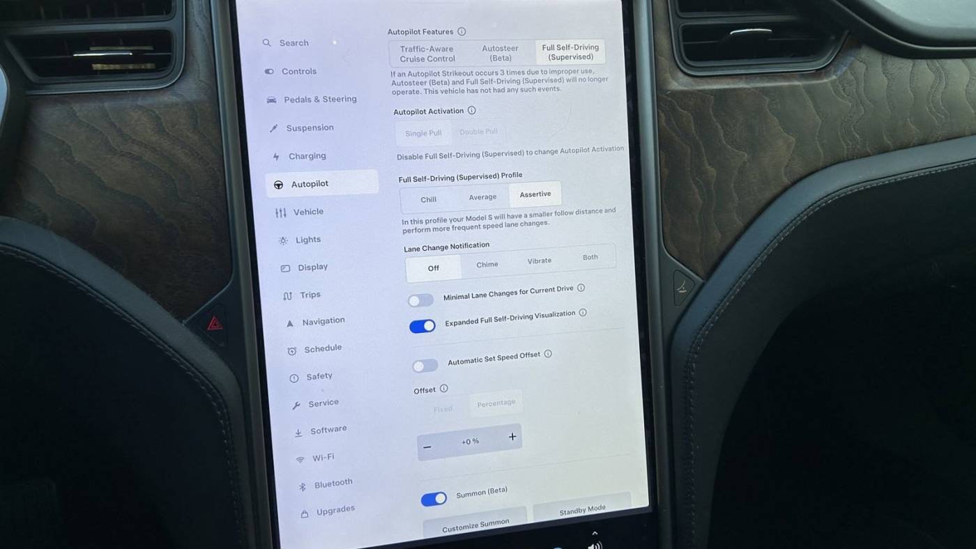 2019 Tesla Model S 5YJSA1E25KF330243