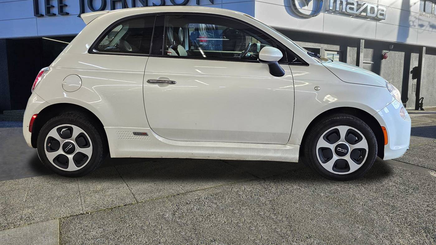 2013 Fiat 500e 3C3CFFGE8DT714102