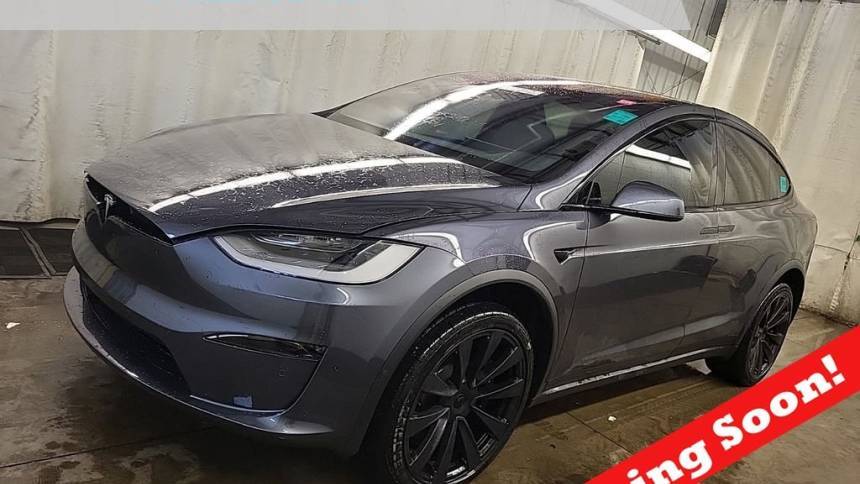 2022 Tesla Model X 7SAXCBE66NF333703