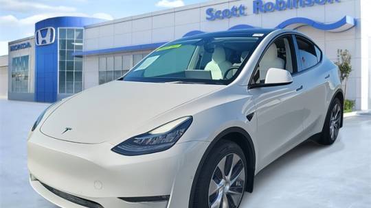 2021 Tesla Model Y 5YJYGDEE8MF228507