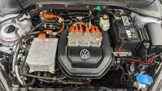 2016 Volkswagen e-Golf WVWPP7AU9GW917031