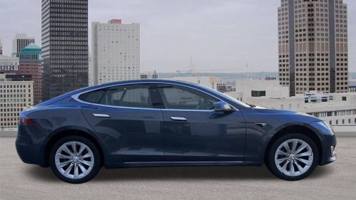 2019 Tesla Model S 5YJSA1E25KF330243