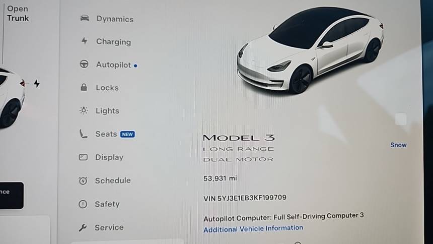 2019 Tesla Model 3 5YJ3E1EB3KF199709