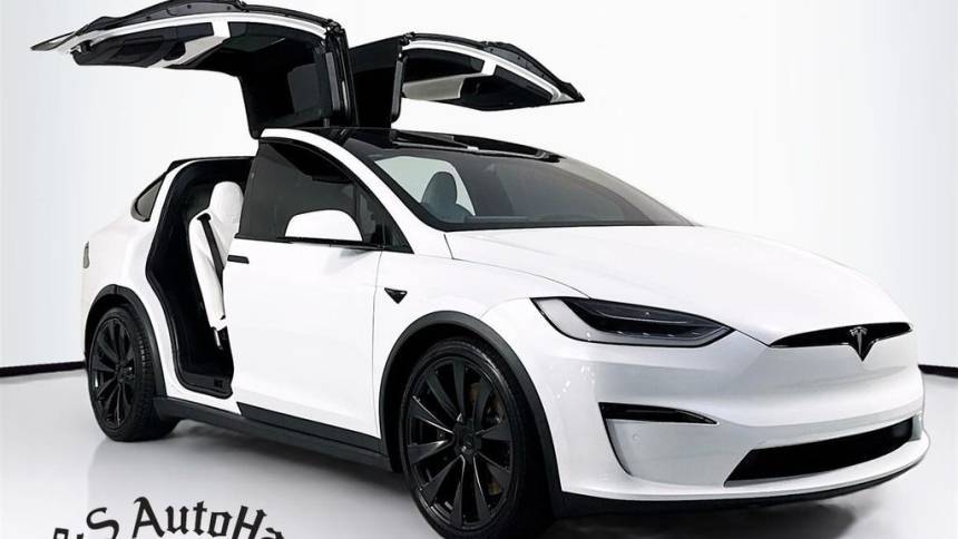 2023 Tesla Model X 7SAXCBE50PF366951