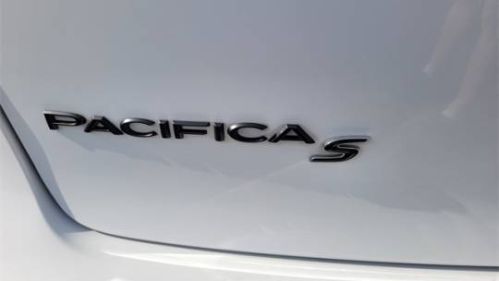 2022 Chrysler Pacifica 2C4RC1S75NR173623