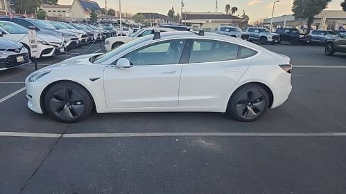 2019 Tesla Model 3 5YJ3E1EB3KF199709