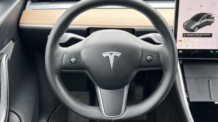 2020 Tesla Model Y 5YJYGDEE0LF006770