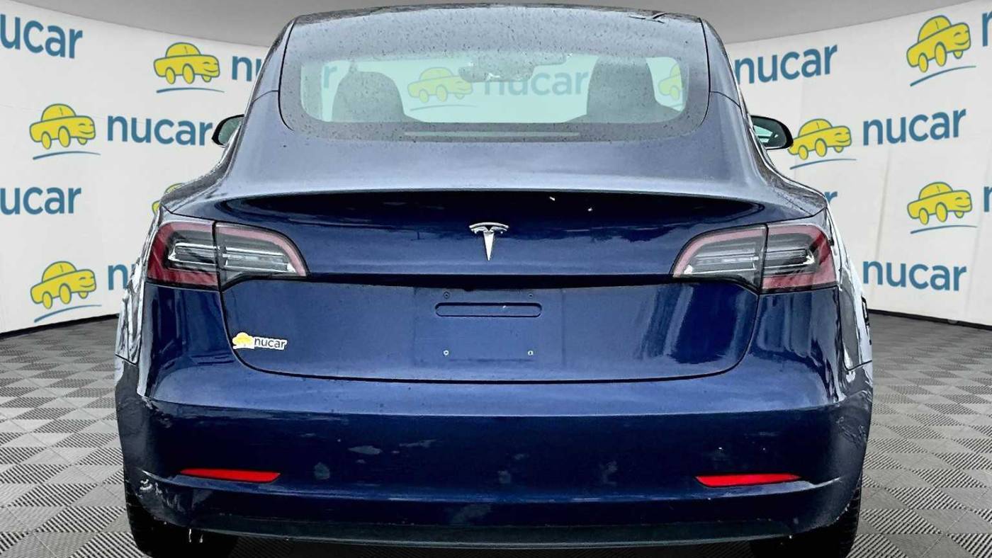 2018 Tesla Model 3 5YJ3E1EA4JF102328