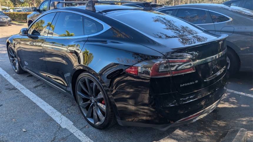 2014 Tesla Model S 5YJSA1H19EFP44651