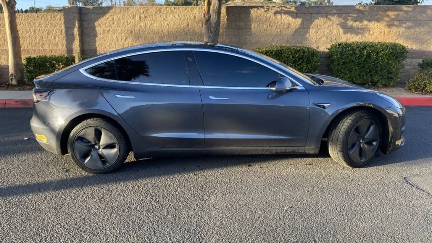 2020 Tesla Model 3 5YJ3E1EA1LF705028