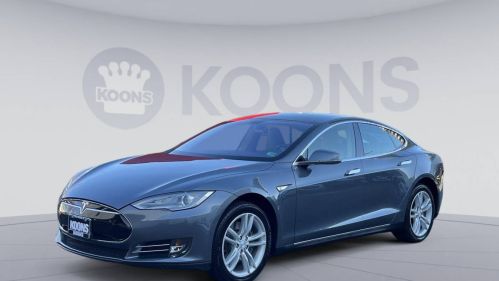 2013 Tesla Model S 5YJSA1CG2DFP03966