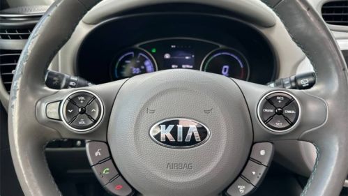 2017 Kia Soul KNDJX3AE8H7019572