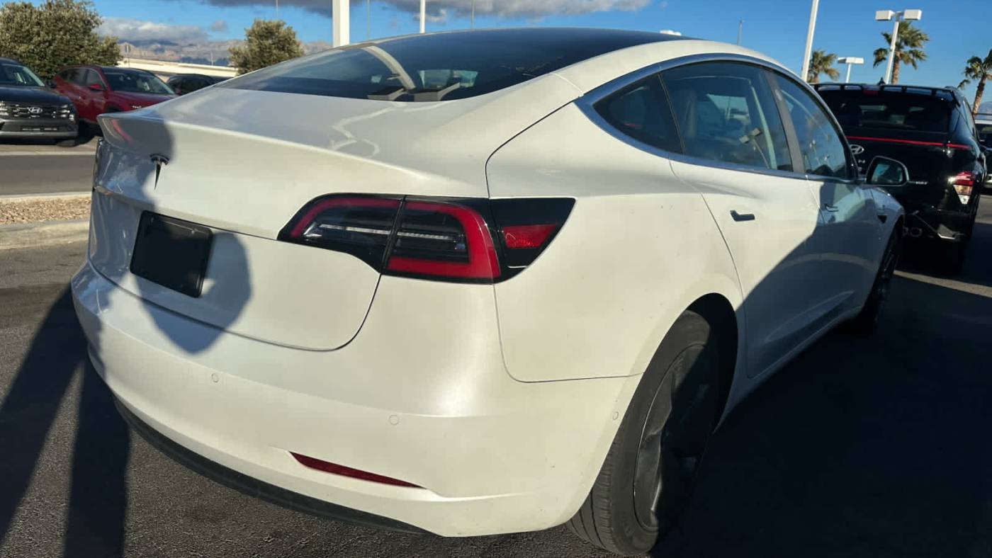 2019 Tesla Model 3 5YJ3E1EA9KF299921