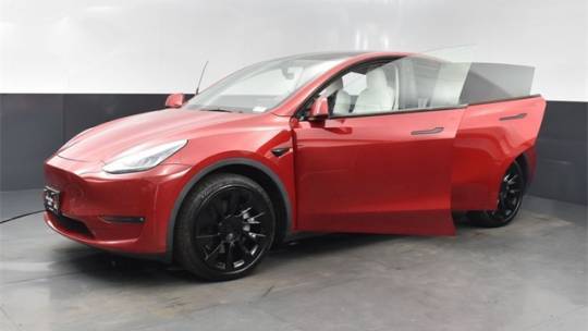 2021 Tesla Model Y 5YJYGDEE1MF195592