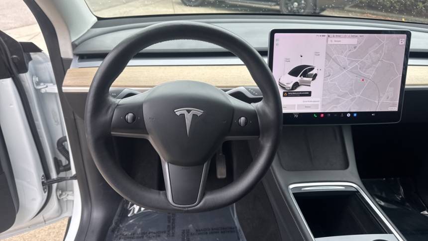 2021 Tesla Model Y 5YJYGDEE9MF177325