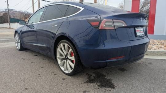 2018 Tesla Model 3 5YJ3E1EBXJF074088