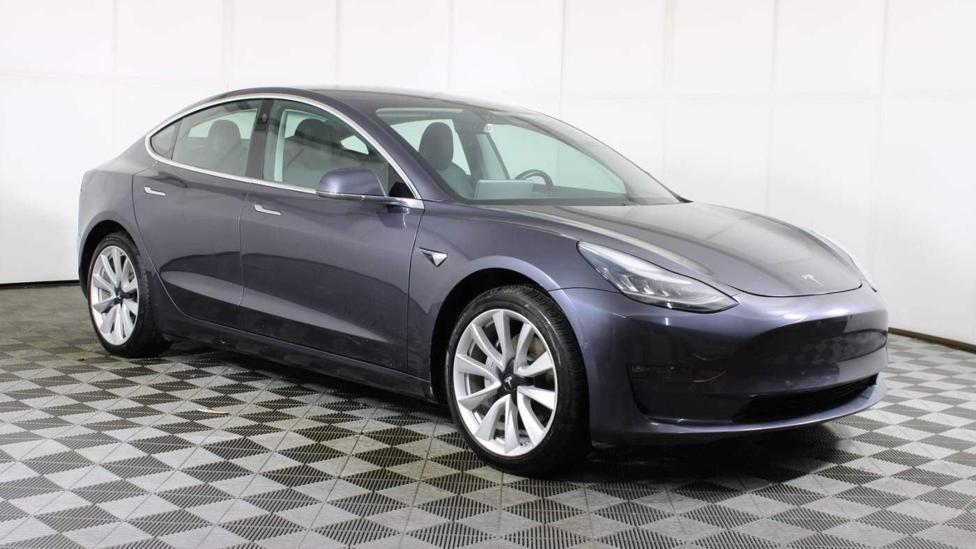 2018 Tesla Model 3 5YJ3E1EBXJF132846