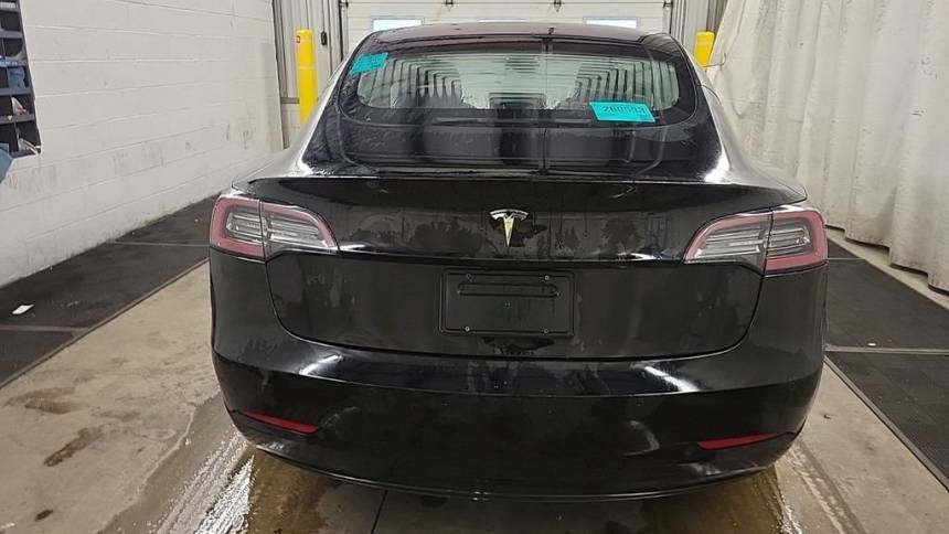 2019 Tesla Model 3 5YJ3E1EAXKF305810