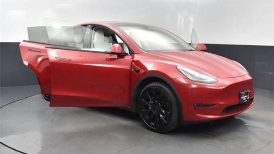 2021 Tesla Model Y 5YJYGDEE1MF195592