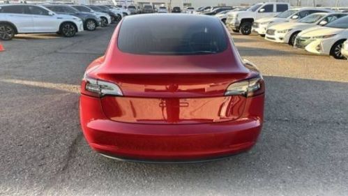 2018 Tesla Model 3 5YJ3E1EA3JF159555