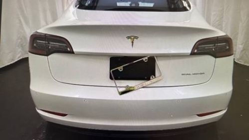 2019 Tesla Model 3 5YJ3E1EB2KF199636