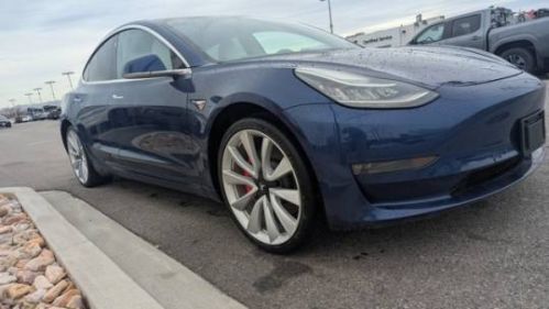 2018 Tesla Model 3 5YJ3E1EBXJF074088