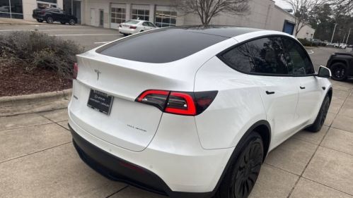 2021 Tesla Model Y 5YJYGDEE9MF177325