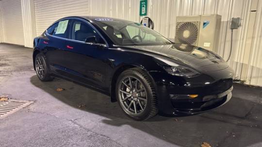 2019 Tesla Model 3 5YJ3E1EA8KF321584