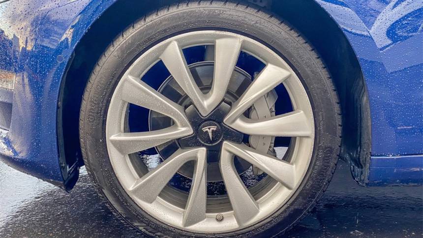 2020 Tesla Model 3 5YJ3E1EAXLF661403