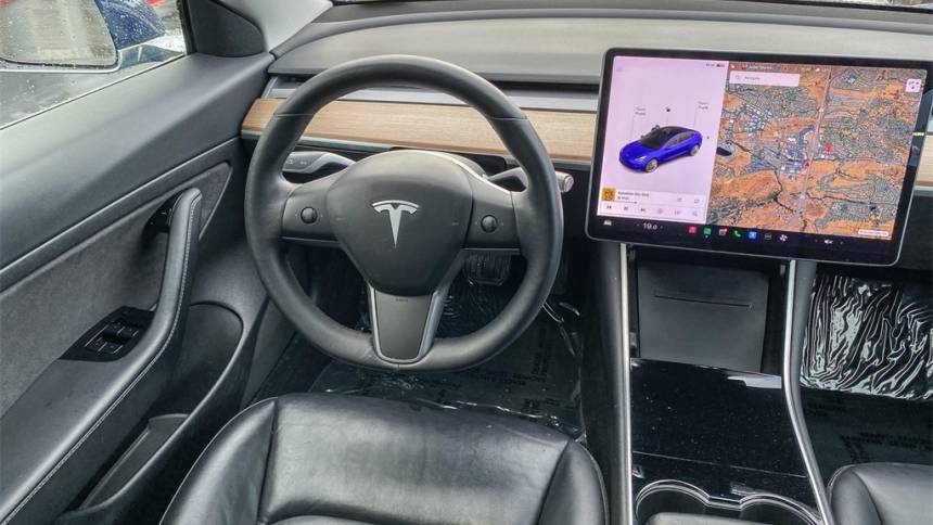 2020 Tesla Model 3 5YJ3E1EAXLF661403