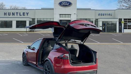 2023 Tesla Model X 7SAXCDE59PF401191