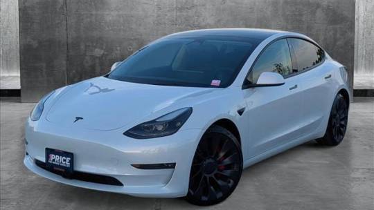 2023 Tesla Model 3 5YJ3E1EC2PF628015