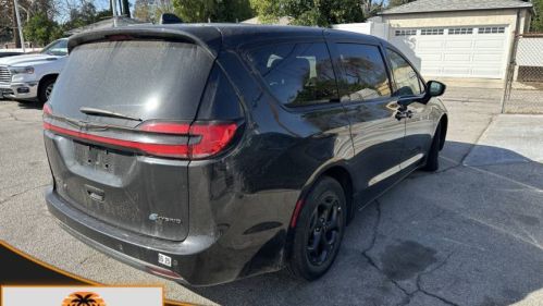 2022 Chrysler Pacifica 2C4RC1S73NR134643