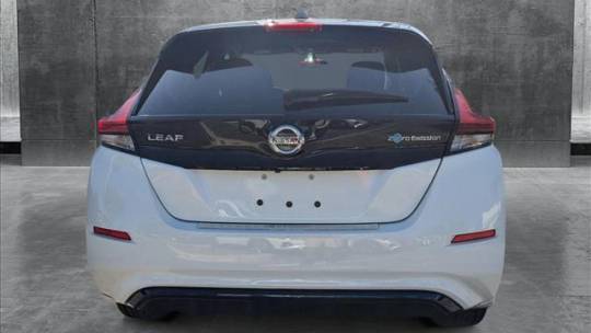 2018 Nissan LEAF 1N4AZ1CP2JC309404