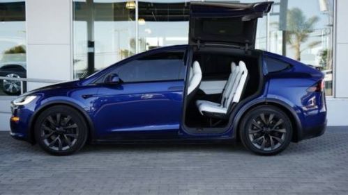 2023 Tesla Model X 7SAXCDE52PF384671