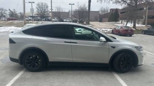 2023 Tesla Model X 7SAXCBE56PF377064