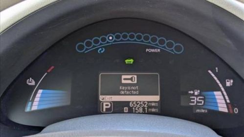 2011 Nissan LEAF JN1AZ0CP5BT008361