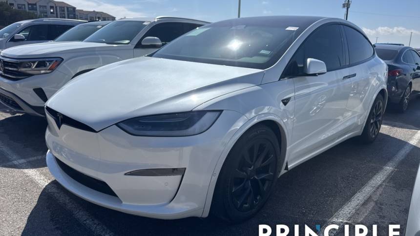 2022 Tesla Model X 7SAXCBE66NF349223