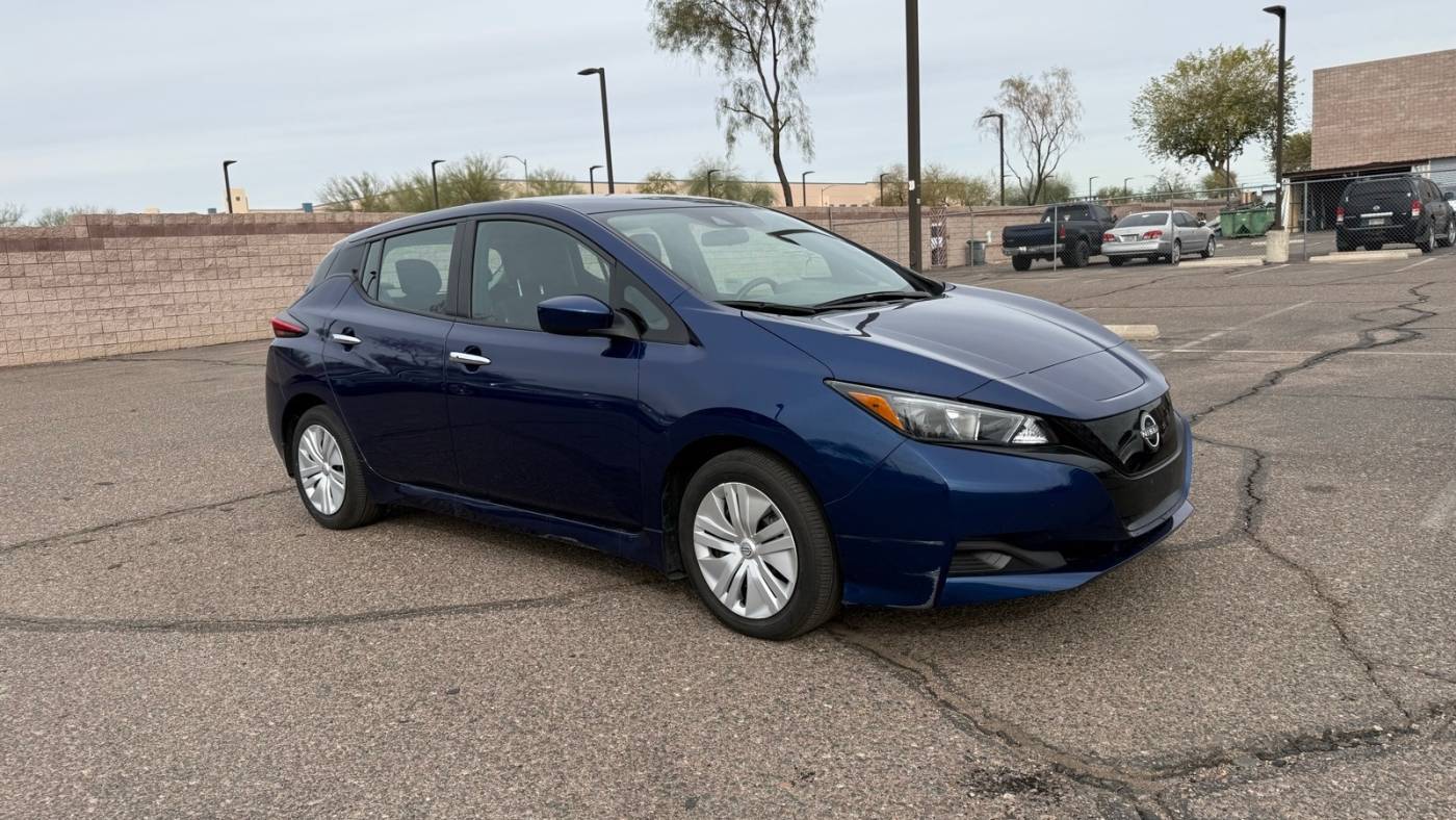 2023 Nissan LEAF 1N4AZ1BV0PC556820