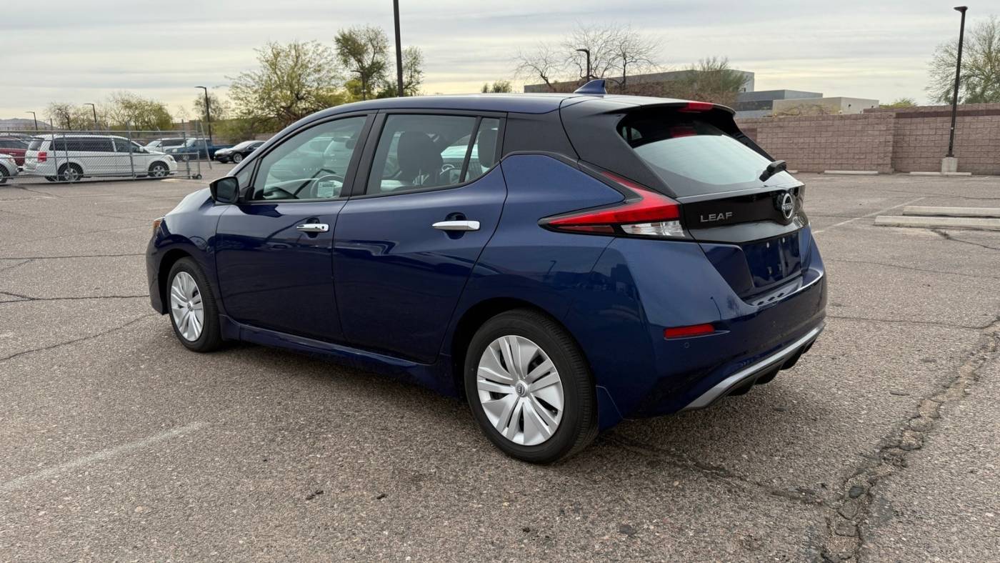 2023 Nissan LEAF 1N4AZ1BV0PC556820