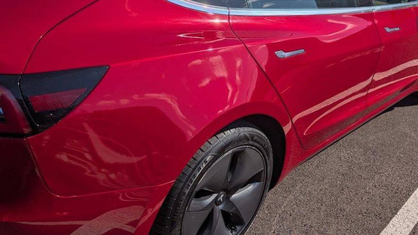 2019 Tesla Model 3 5YJ3E1EA1KF298973
