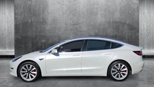 2018 Tesla Model 3 5YJ3E1EA1JF126585
