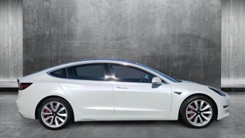 2018 Tesla Model 3 5YJ3E1EA1JF126585