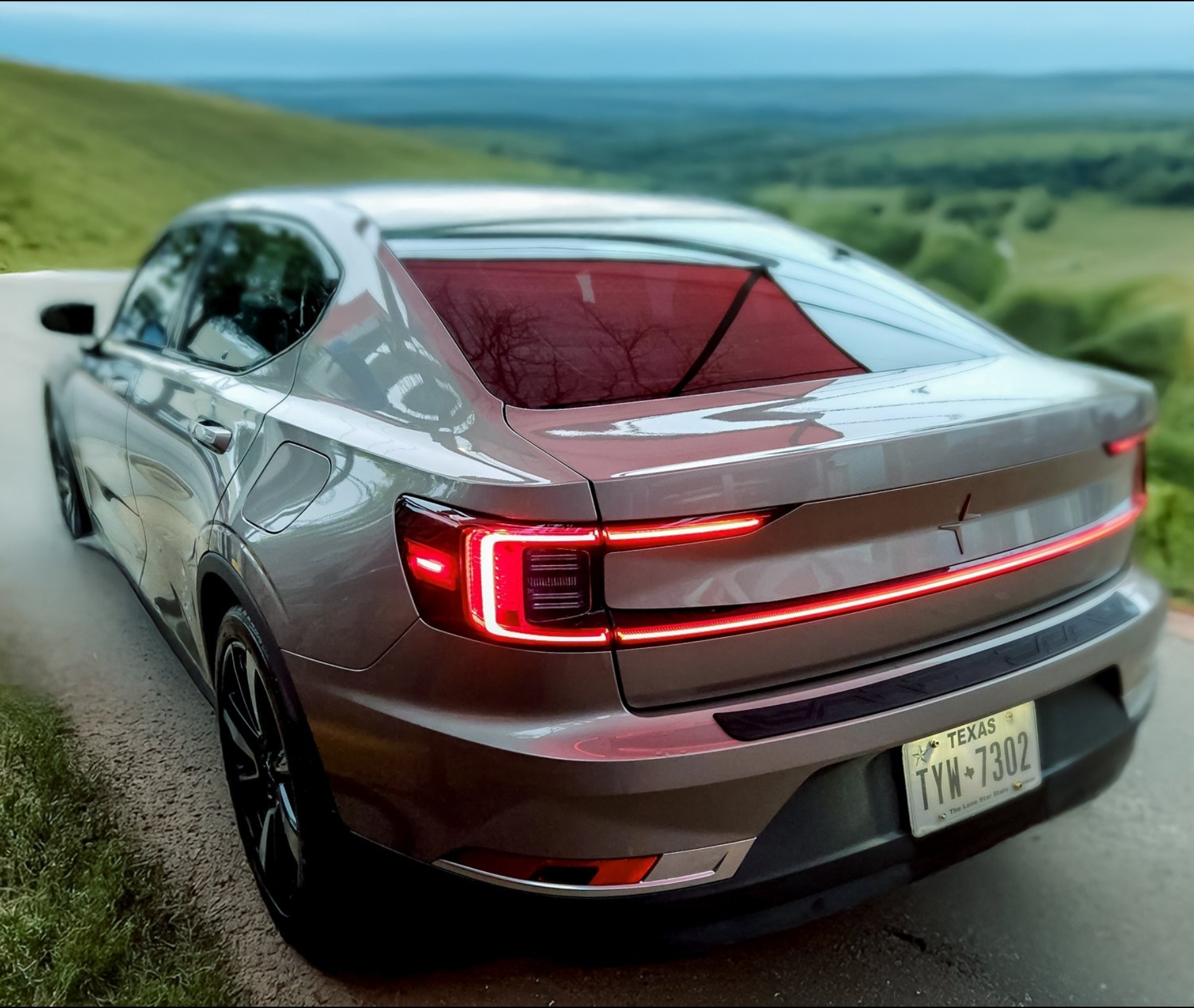 2022 Polestar 2 LPSED3KA9NL055899